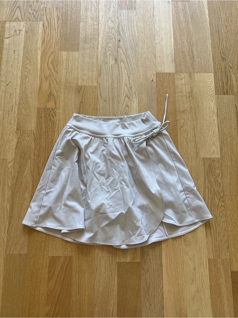 Hollister Gilly Hicks Athletic Skort - Size Small *New Condition*